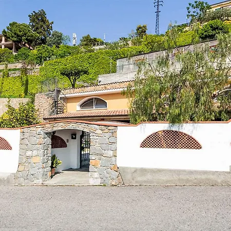 度假居 Lamarmora By Interhome