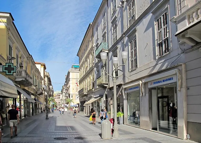 בית נופש Lamarmora By Interhome *